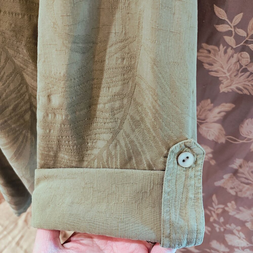 Chico's Design 100% Silk Leaf Pattern Button Down… - image 3